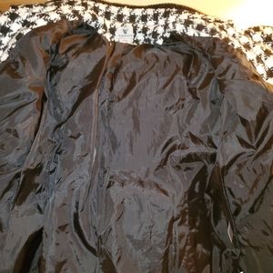 Hounds tooth coat